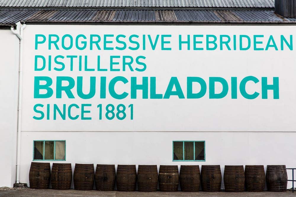 Bruichladdich The Classic Laddie Giftpack 700ml  Bruichladdich